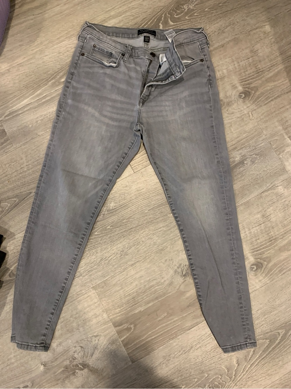 Banana Republic Women's Light on Gray Skinny Jeans
